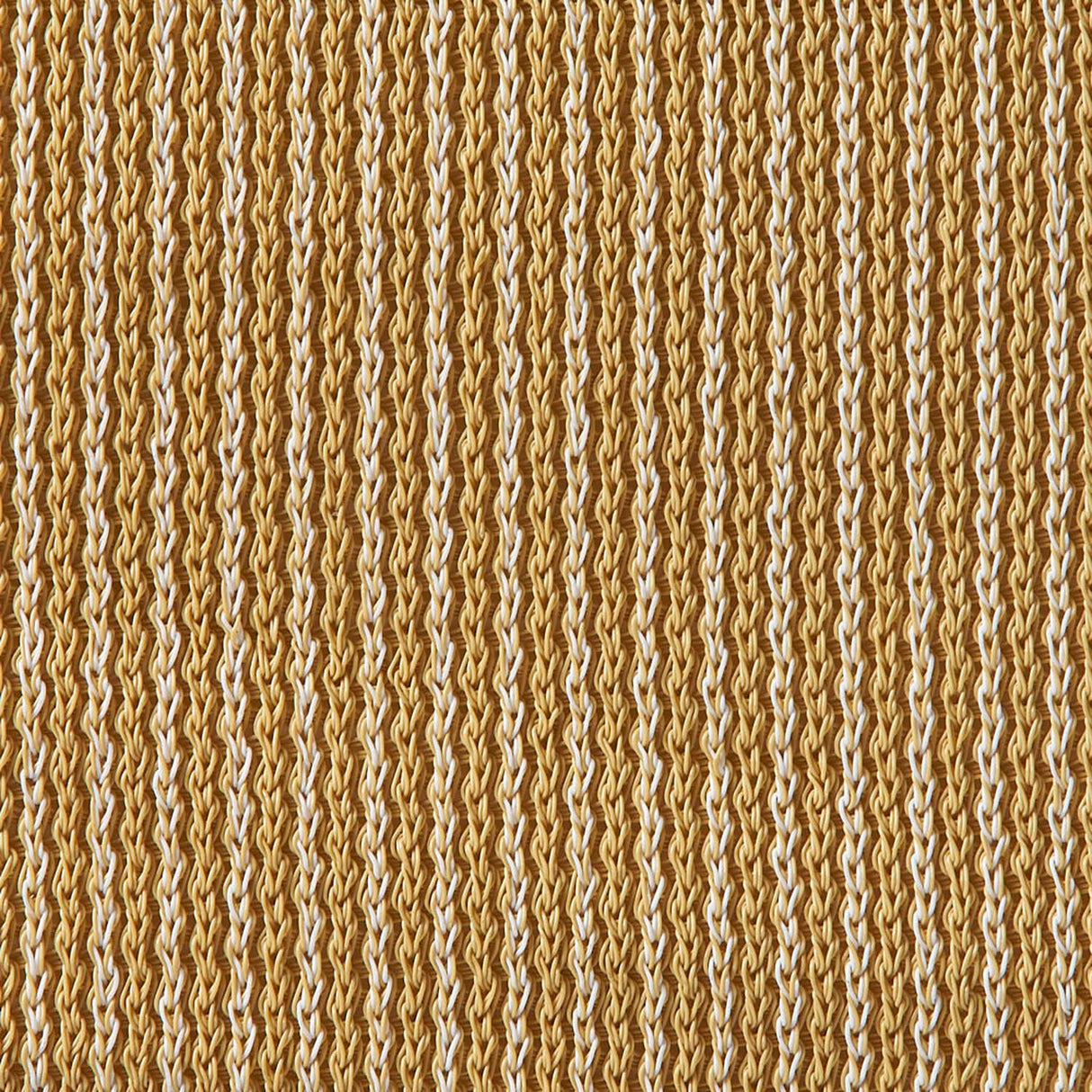 Sample of Commercial 95 Heavy 430 Desert Sand 484309 118-inch Shade / Mesh Fabric